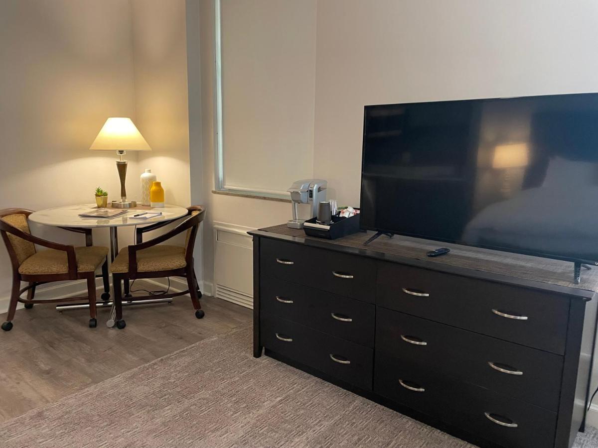 Hotel Phillips Bartlesville Εξωτερικό φωτογραφία