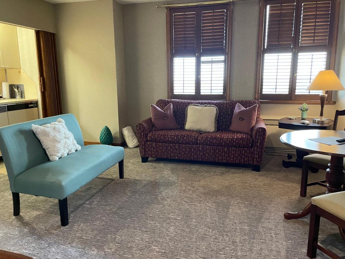Hotel Phillips Bartlesville Εξωτερικό φωτογραφία