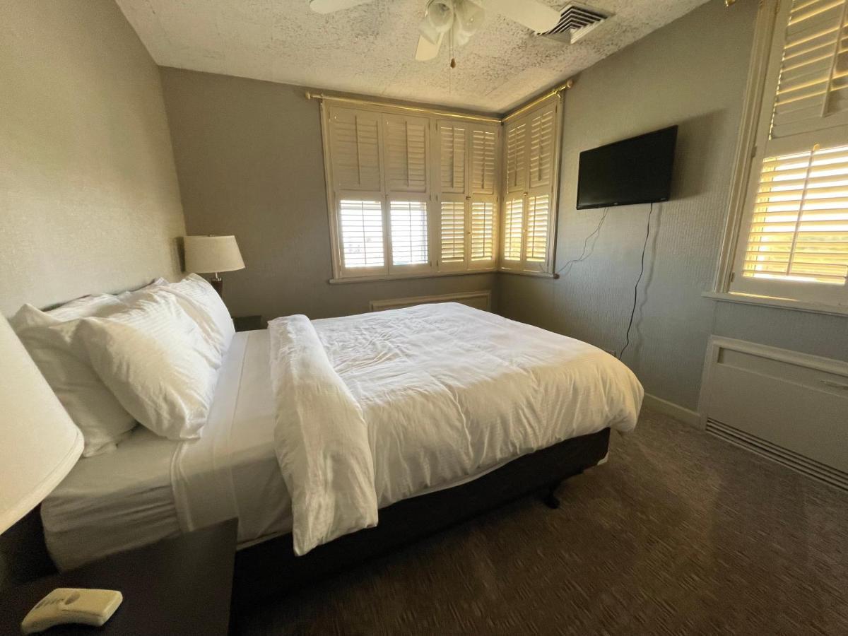 Hotel Phillips Bartlesville Εξωτερικό φωτογραφία