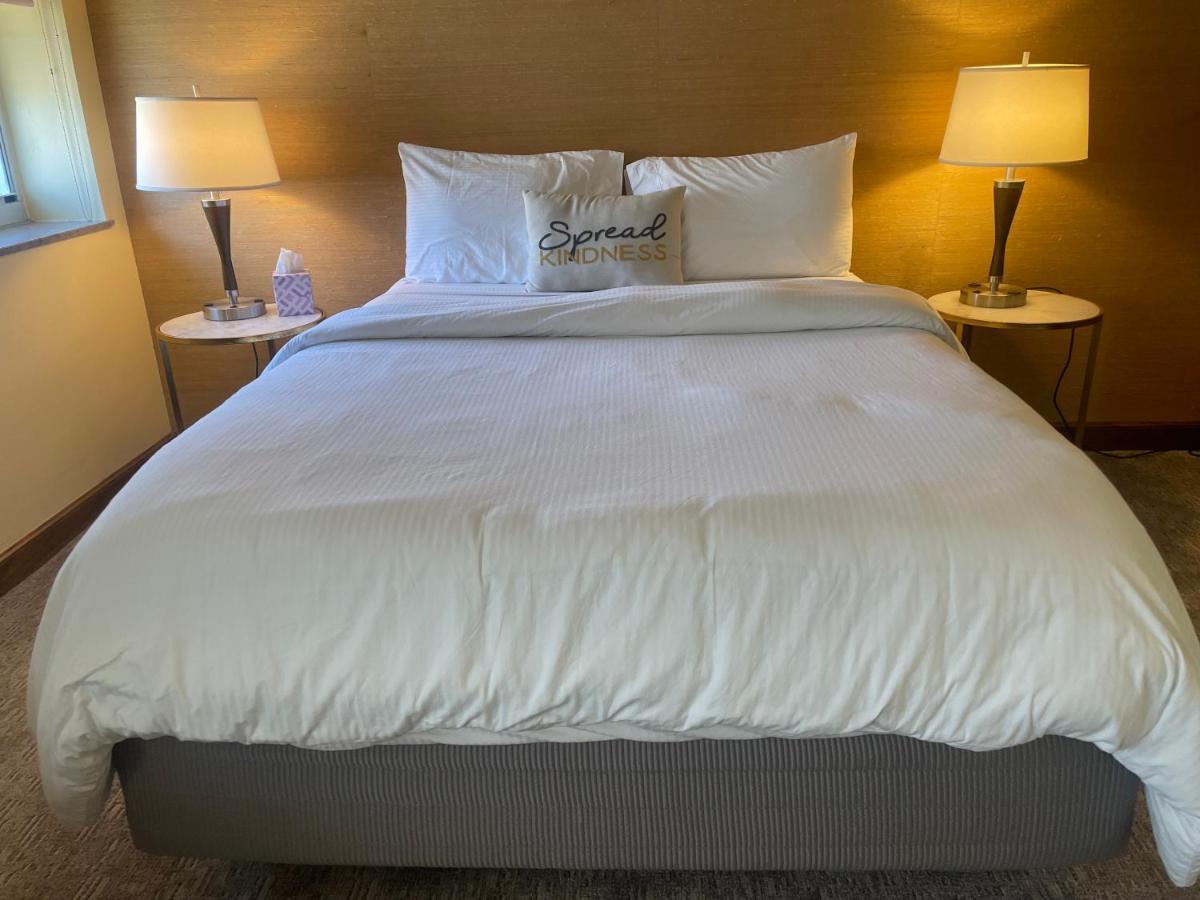 Hotel Phillips Bartlesville Εξωτερικό φωτογραφία